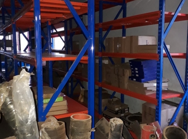 Kệ sắt trung tải Đồng Nai: Sự lựa chọn hàng đầu cho không gian lưu trữ