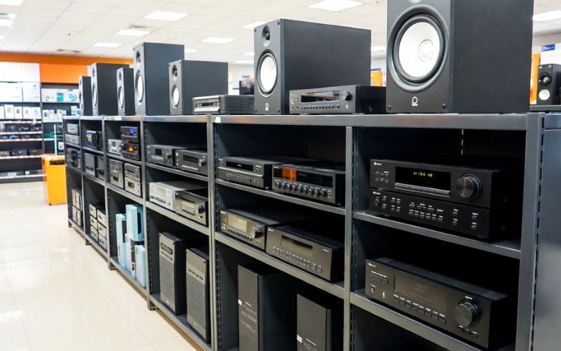 Giá kệ âm thanh có cao không?