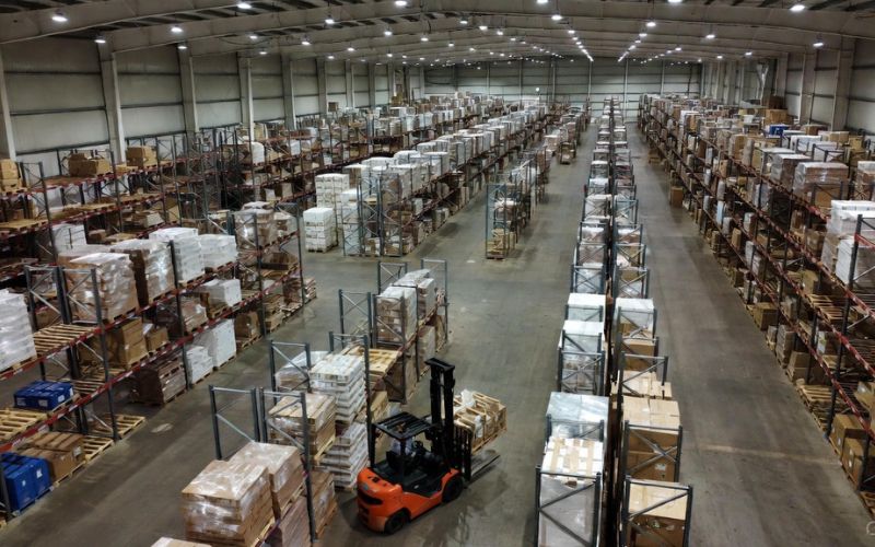 Hướng dẫn thiết kế layout kho hàng chữ L hiệu quả