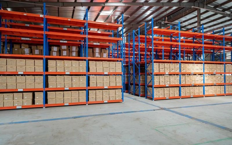 Tiêu chí quan trọng khi chọn kệ kho công nghiệp phù hợp