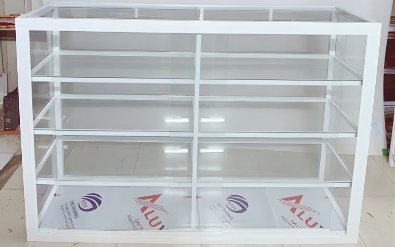 Tủ kính trưng bày hàng tạp hóa