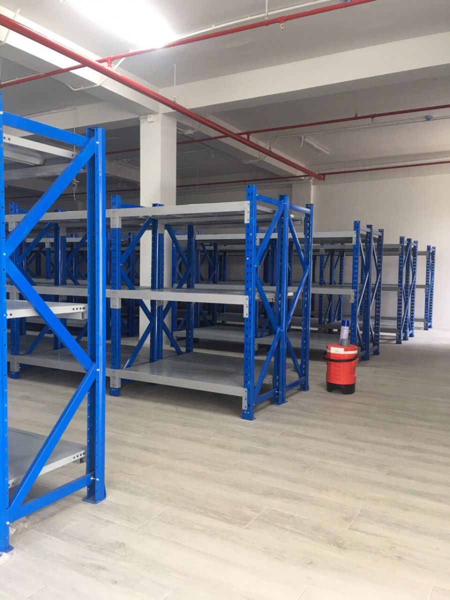 kệ sắt công nghiệp