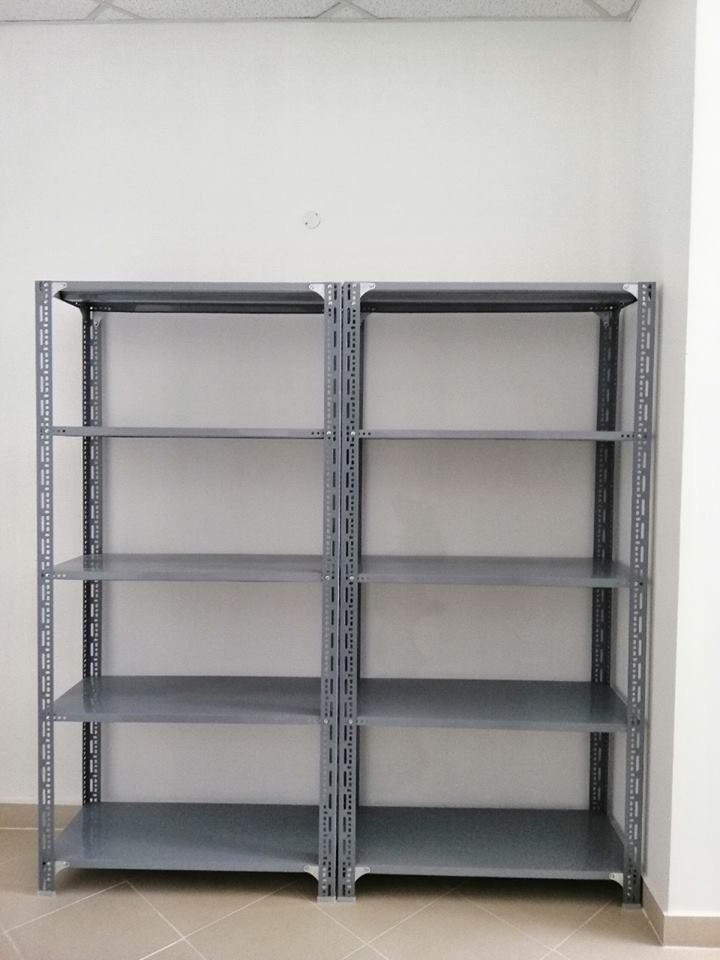 kệ sắt V lỗ bình tân