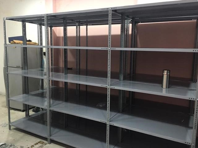 kệ sắt v lỗ HCM