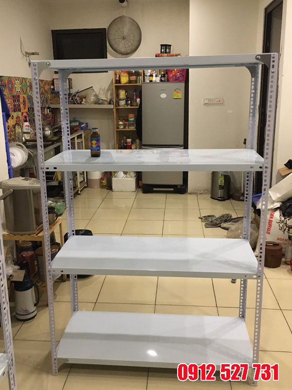 Địa chỉ cung cấp kệ sắt v lỗ giá rẻ tại Quận 11