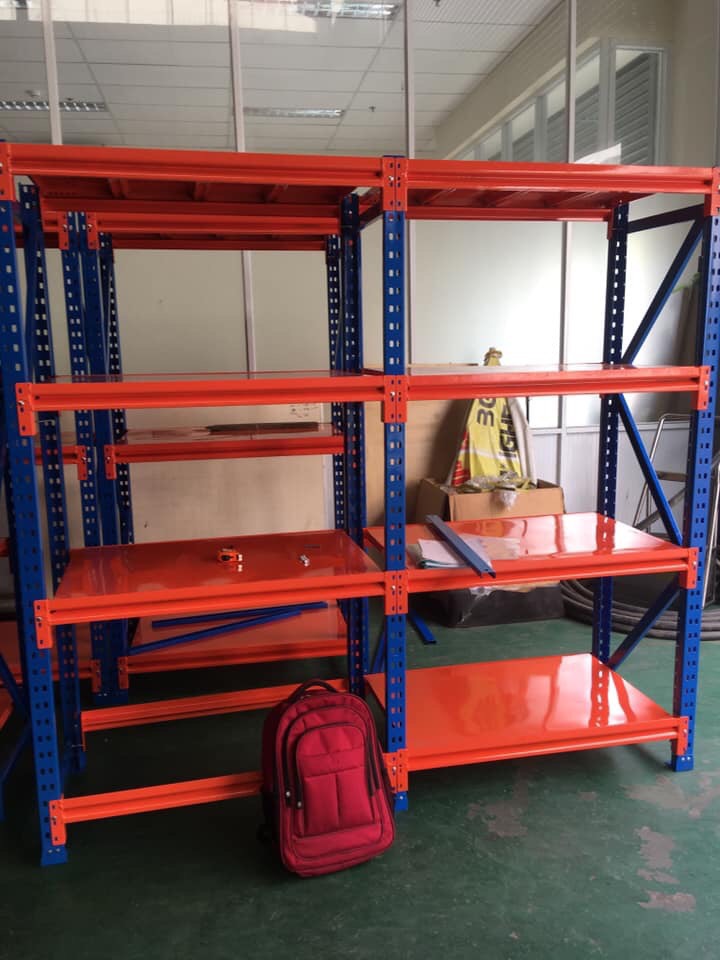 lắp đặt kệ sắt trung tải tphcm